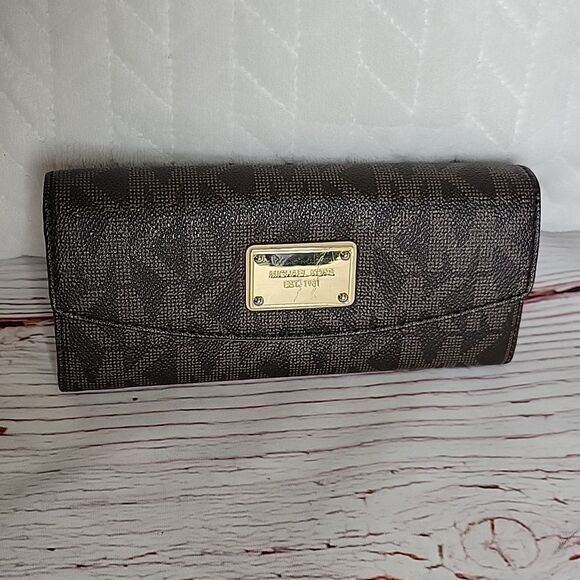 MICHAEL KORS Signature Brown Wallet - Picture 8 of 8